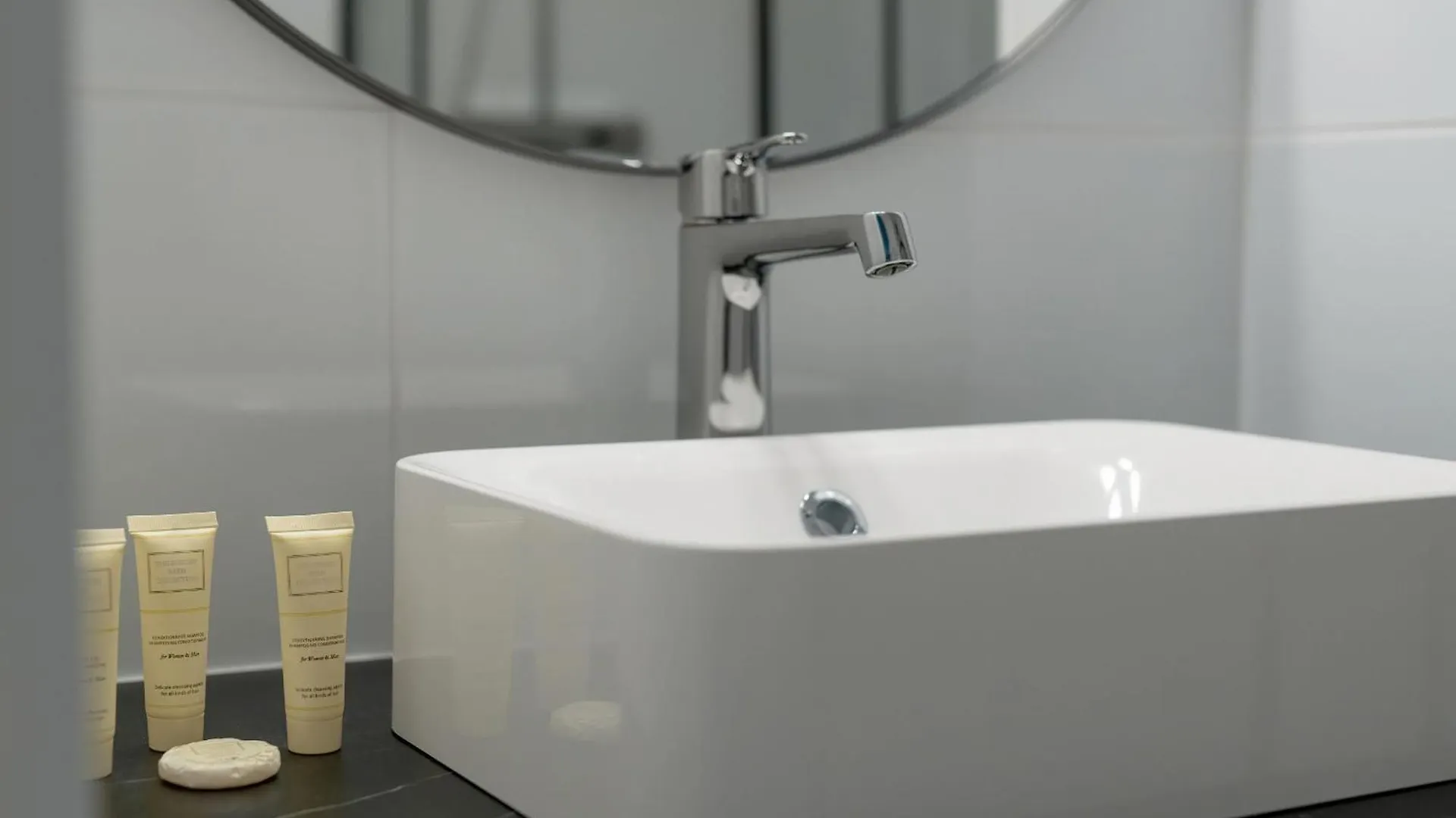 פוזנן Jasny & Elegancki Apartament Typu Studio Z Tarasem By Noclegi Renters
