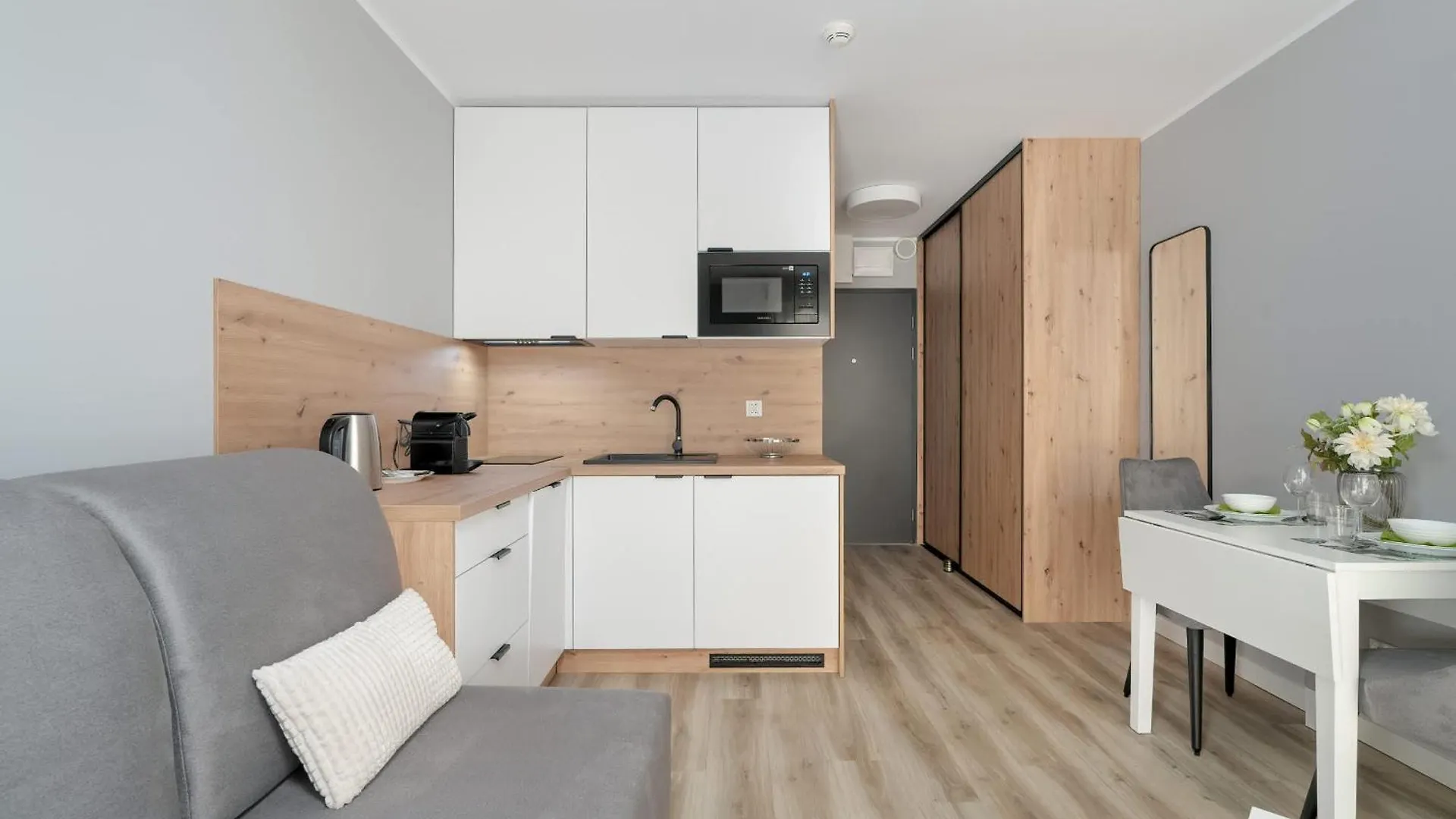 דירה פוזנן Jasny & Elegancki Apartament Typu Studio Z Tarasem By Noclegi Renters