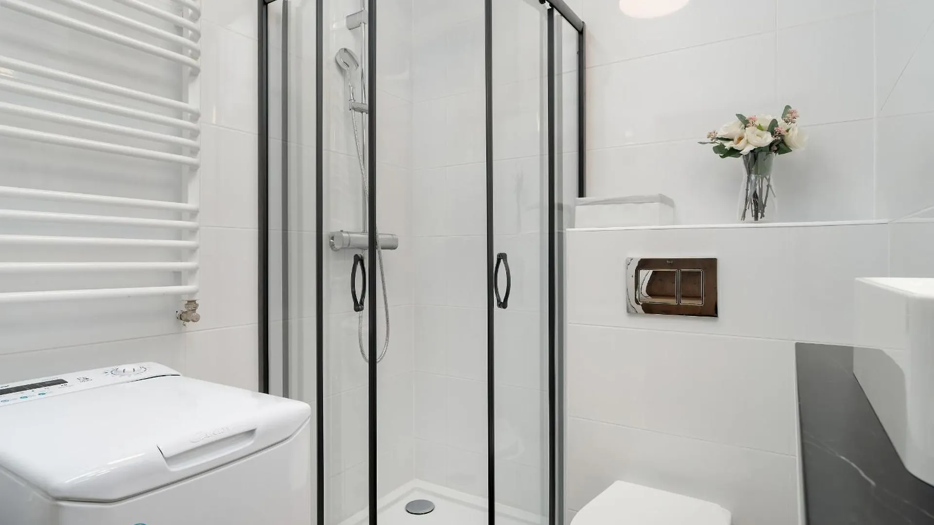 פוזנן Jasny & Elegancki Apartament Typu Studio Z Tarasem By Noclegi Renters 0*,  פולין