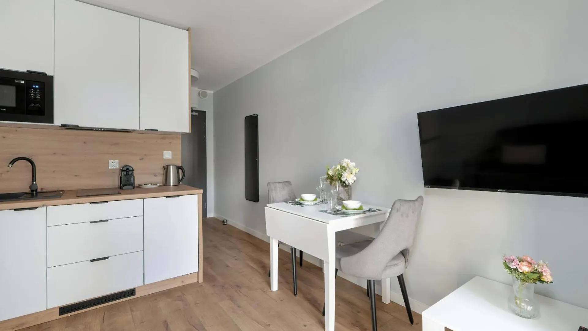 דירה פוזנן Jasny & Elegancki Apartament Typu Studio Z Tarasem By Noclegi Renters