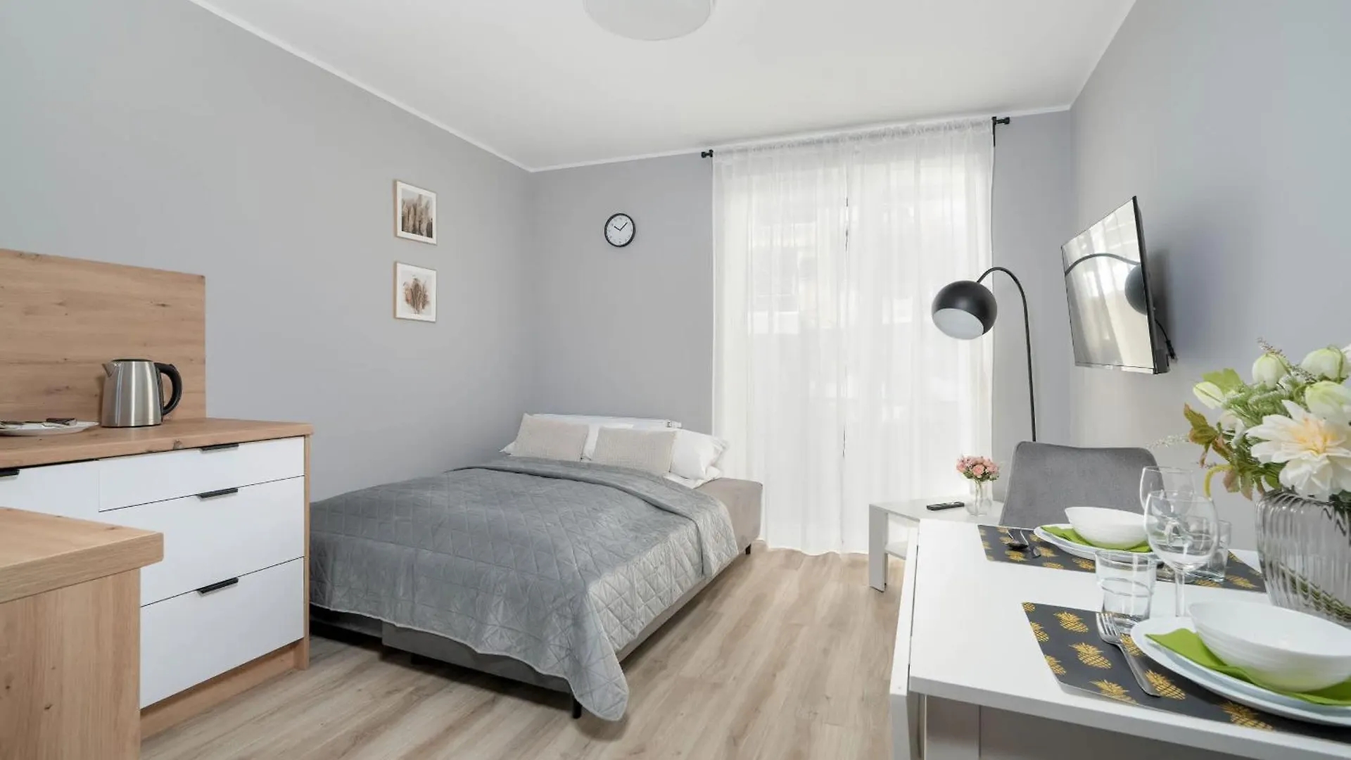פוזנן Jasny & Elegancki Apartament Typu Studio Z Tarasem By Noclegi Renters דירה
